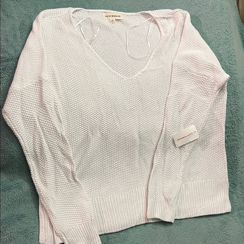 LUCKY brand white V-Neck Sweater